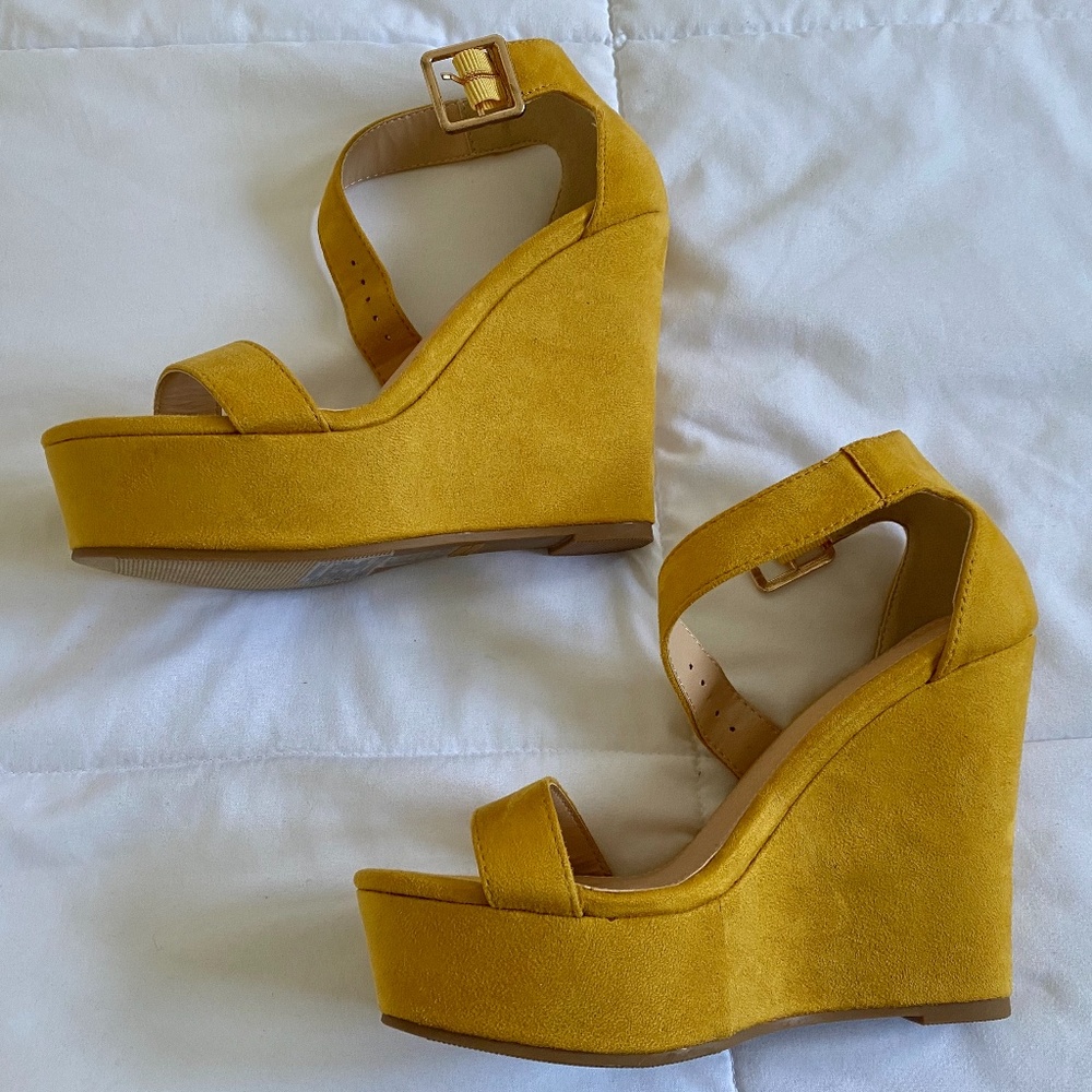 New F21 Mustard Yellow Wedges